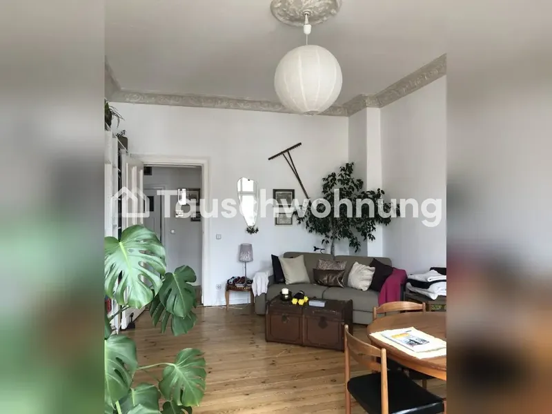 Tauschwohnung: Biete sonnige 2Z Fhain suche sonnige 2Z West mit Balkon — photo 1